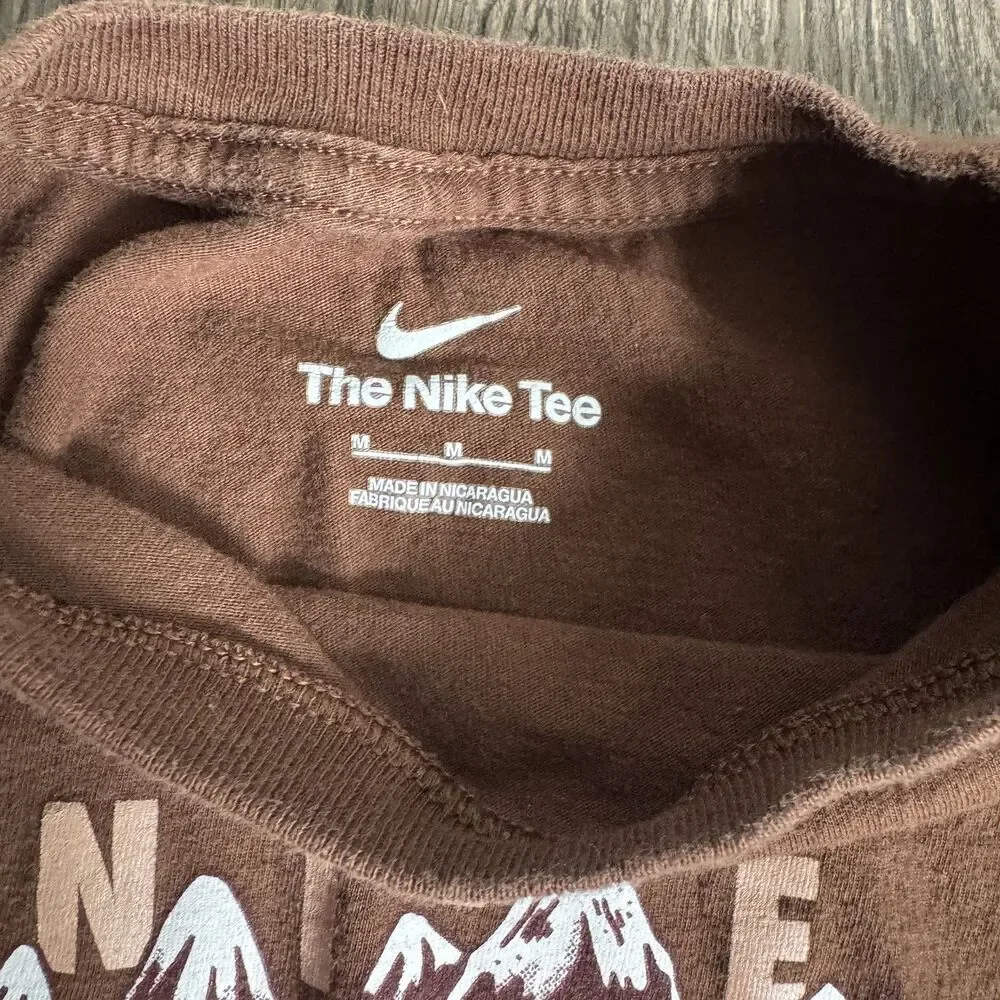 Nike *some faint